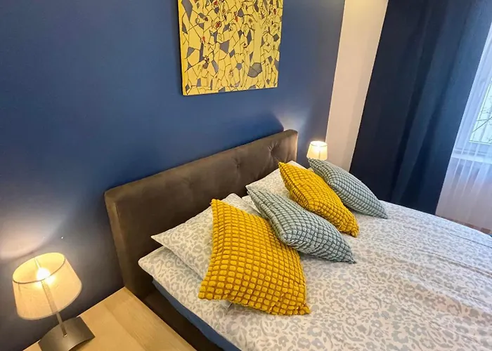 Vintage Tomasza 25 *