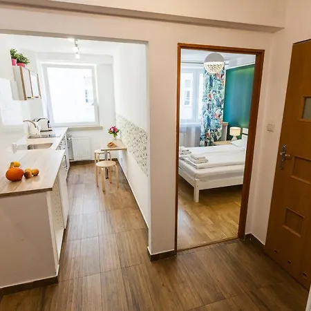 Vintage Tomasza 25 *